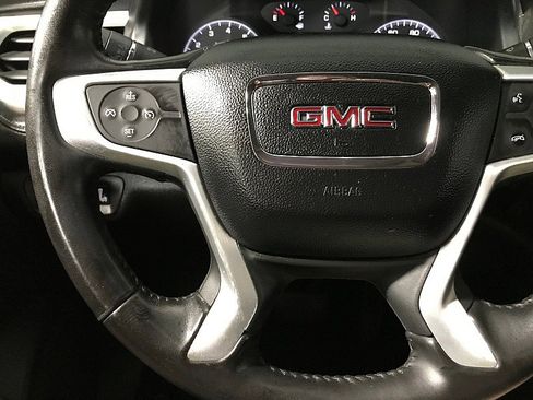 Used 2019 GMC Acadia SLE w/ LPO, Floor Liner Package FWD image 24