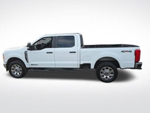 Used 2023 Ford F250 XL w/ XL Chrome Package image 1