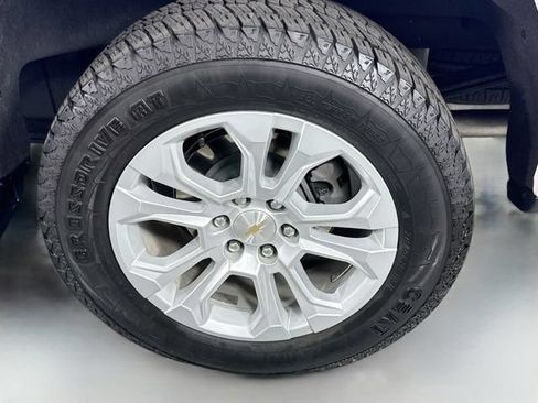 Used 2024 Chevrolet Silverado 1500 LTZ w/ LTZ Premium Package AWD/4WD image 33