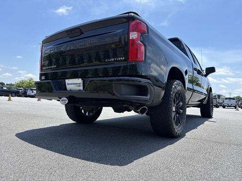 Used 2021 Chevrolet Silverado 1500 Custom RWD image 10