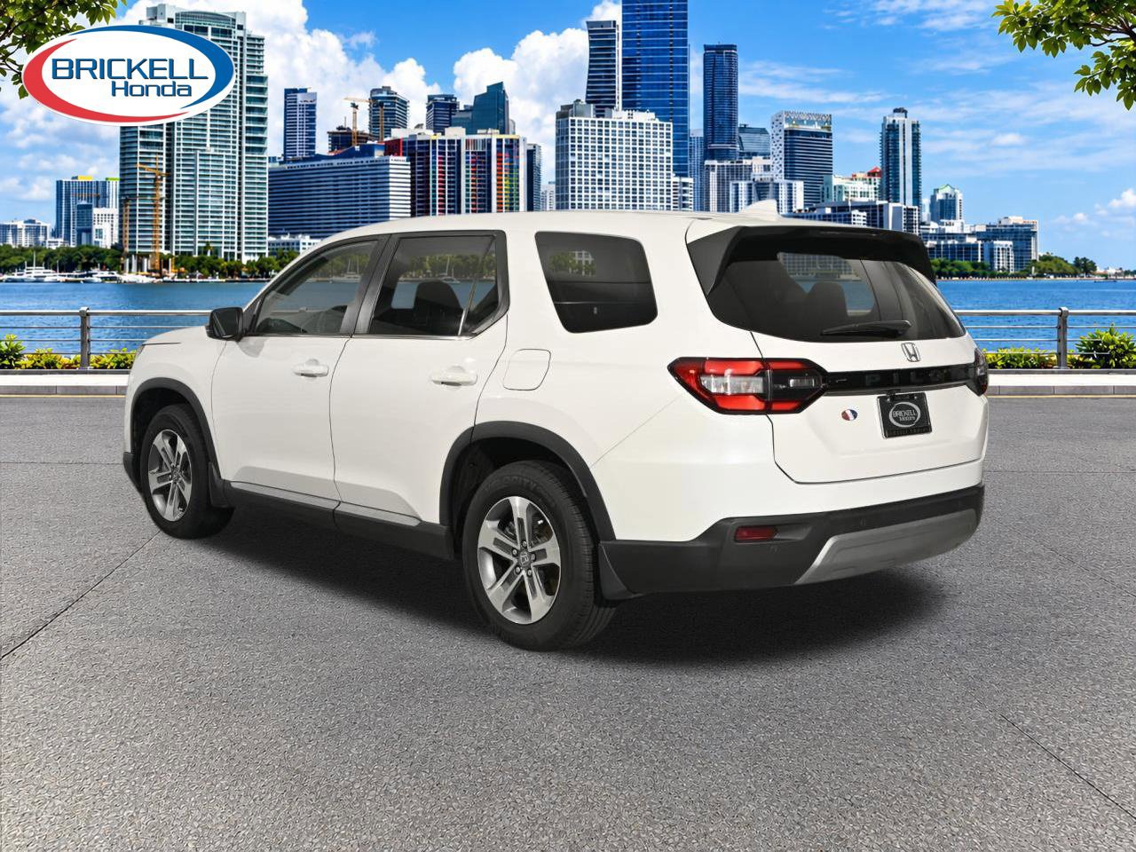 Certified 2025 Honda Pilot EX-L image 4