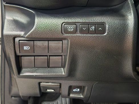 Used 2022 Lexus IS 300 w/ Comfort Package image 43