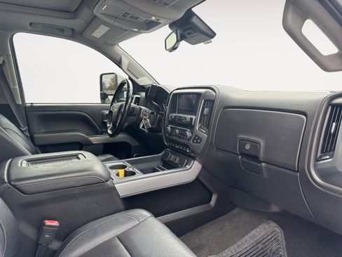 Used 2018 Chevrolet Silverado 2500 LTZ w/ Duramax Plus Package image 15