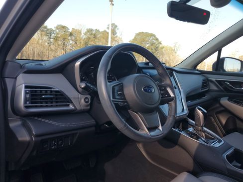 Used 2020 Subaru Outback Limited w/ Popular Package #2 image 17