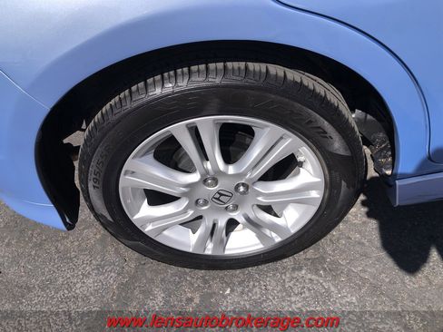 Used 2009 Honda Fit Sport image 24