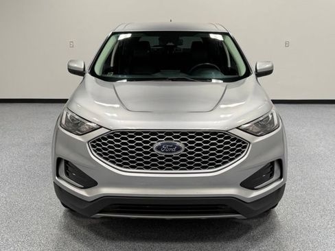 Used 2024 Ford Edge SEL AWD/4WD image 3