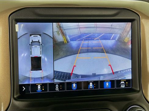 Used 2023 Chevrolet Silverado 3500 High Country w/ Z71 Off-Road Package image 42