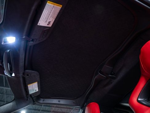 Used 2017 Chevrolet Corvette Z06 image 21