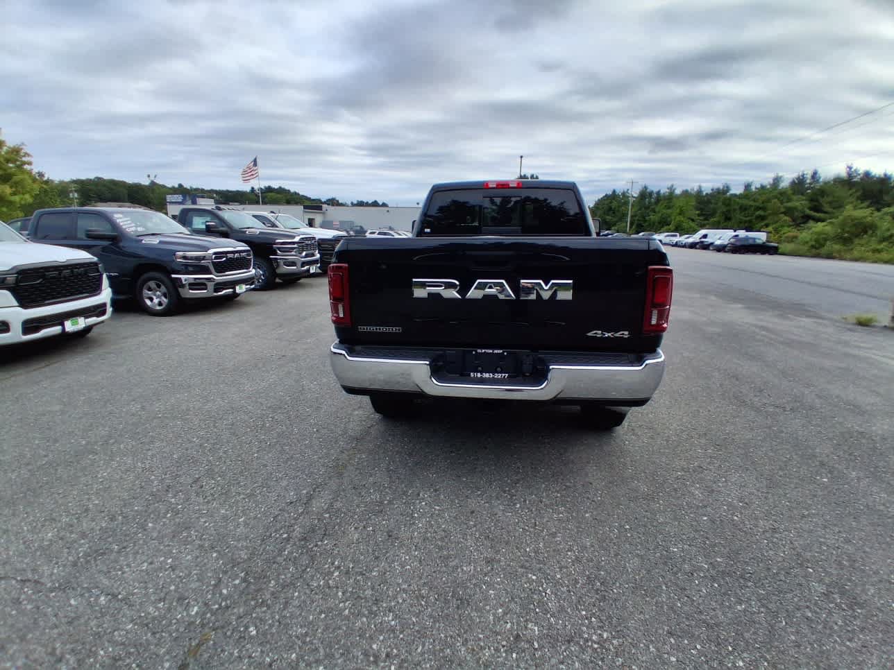 New 2026 RAM 3500 Big Horn AWD/4WD image 5