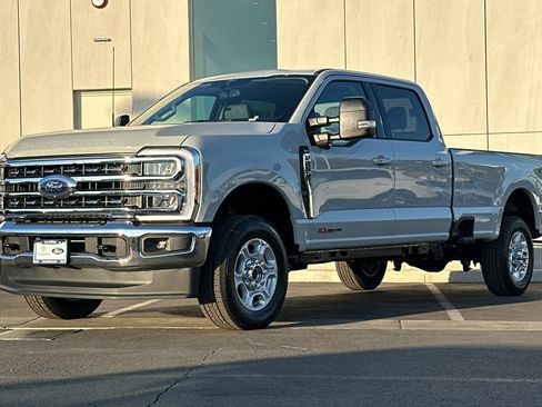New 2026 Ford F250 XLT w/ XLT Premium Package image 7
