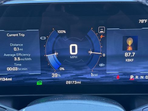 Used 2024 Chevrolet Equinox EV LT FWD image 36