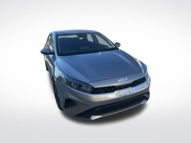 Used 2024 Kia Forte LXS FWD image 5