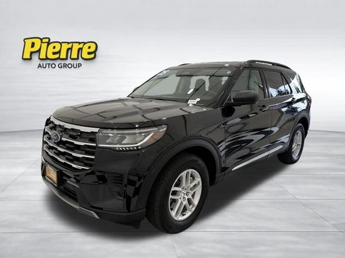 Certified 2025 Ford Explorer Active AWD/4WD image 1