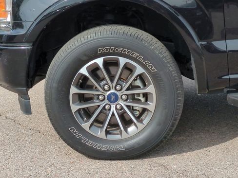 Used 2020 Ford F150 Lariat image 14