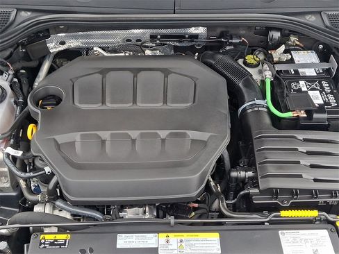 Used 2024 Volkswagen GTI SE image 29