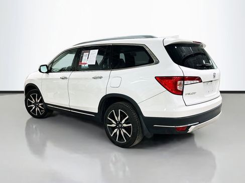 Used 2022 Honda Pilot Touring image 8