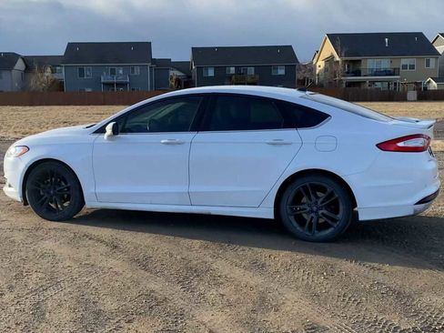 Used 2016 Ford Fusion SE image 7