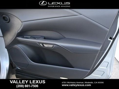 New 2026 Lexus RX 450h AWD image 17