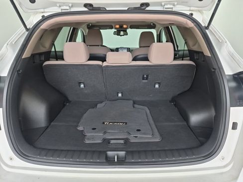 Used 2020 Hyundai Tucson Value FWD image 6