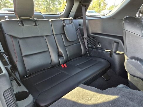 Used 2023 Ford Explorer ST-Line w/ Class IV Trailer Tow Package image 17