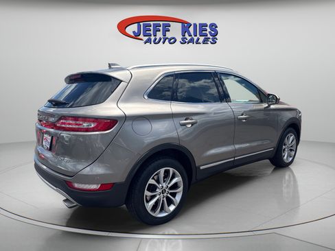 Used 2017 Lincoln MKC Select w/ Lincoln MKC Climate Package AWD/4WD image 5