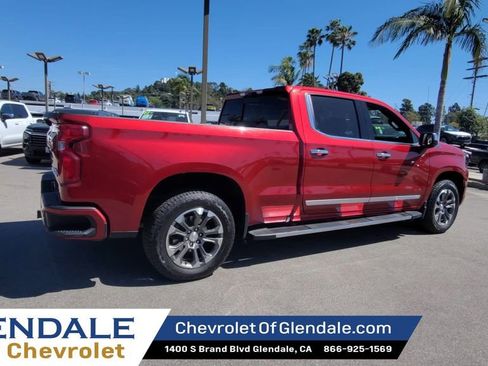 Used 2024 Chevrolet Silverado 1500 High Country w/ Technology Package image 8