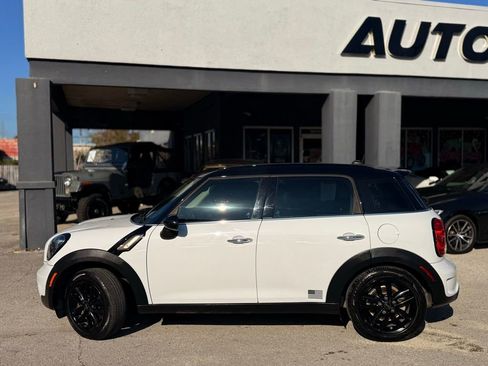 Used 2016 MINI Cooper Countryman S image 3