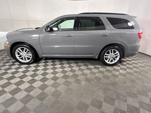 Used 2025 Dodge Durango R/T AWD/4WD image 7