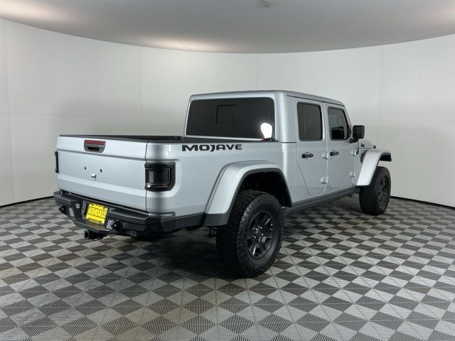Used 2023 Jeep Gladiator Mojave w/ Cold Weather Group AWD/4WD image 4