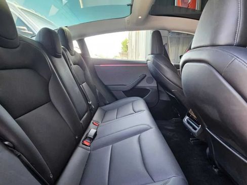 Used 2025 Tesla Model 3 Long Range RWD image 12