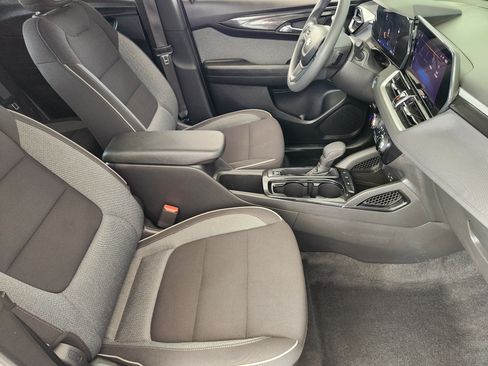 Used 2024 Chevrolet TrailBlazer LT FWD image 14