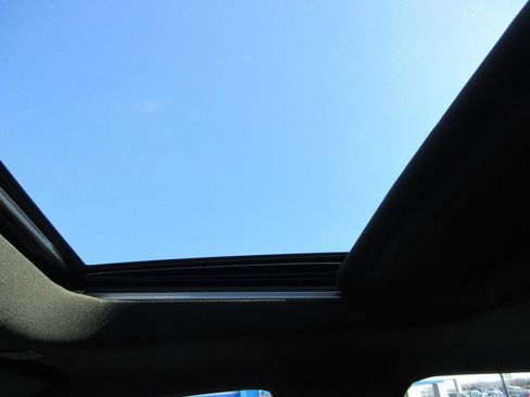 Used 2023 Chevrolet Silverado 2500 High Country w/ Z71 Off-Road Package image 41