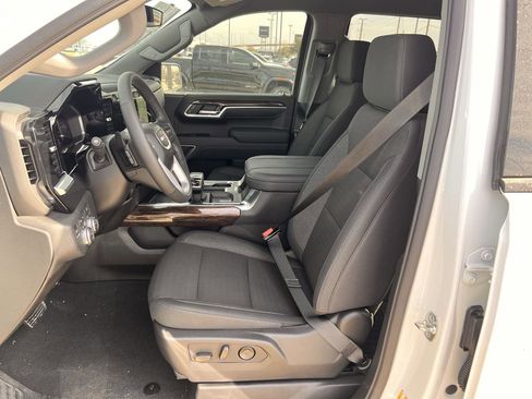 New 2026 GMC Sierra 1500 Elevation image 19