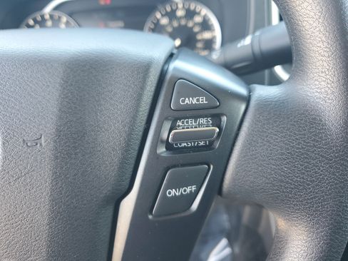 Used 2024 Nissan Frontier SV image 20