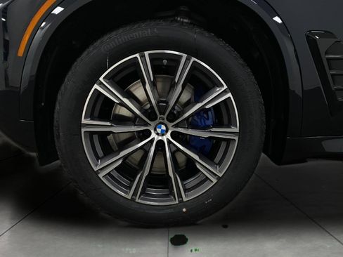 New 2026 BMW X5 M60i image 14
