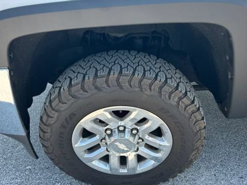 Certified 2019 Chevrolet Silverado 3500 LTZ w/ Duramax Plus Package AWD/4WD image 12