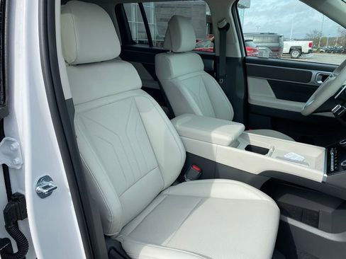 New 2026 Hyundai Santa Fe SEL FWD image 30