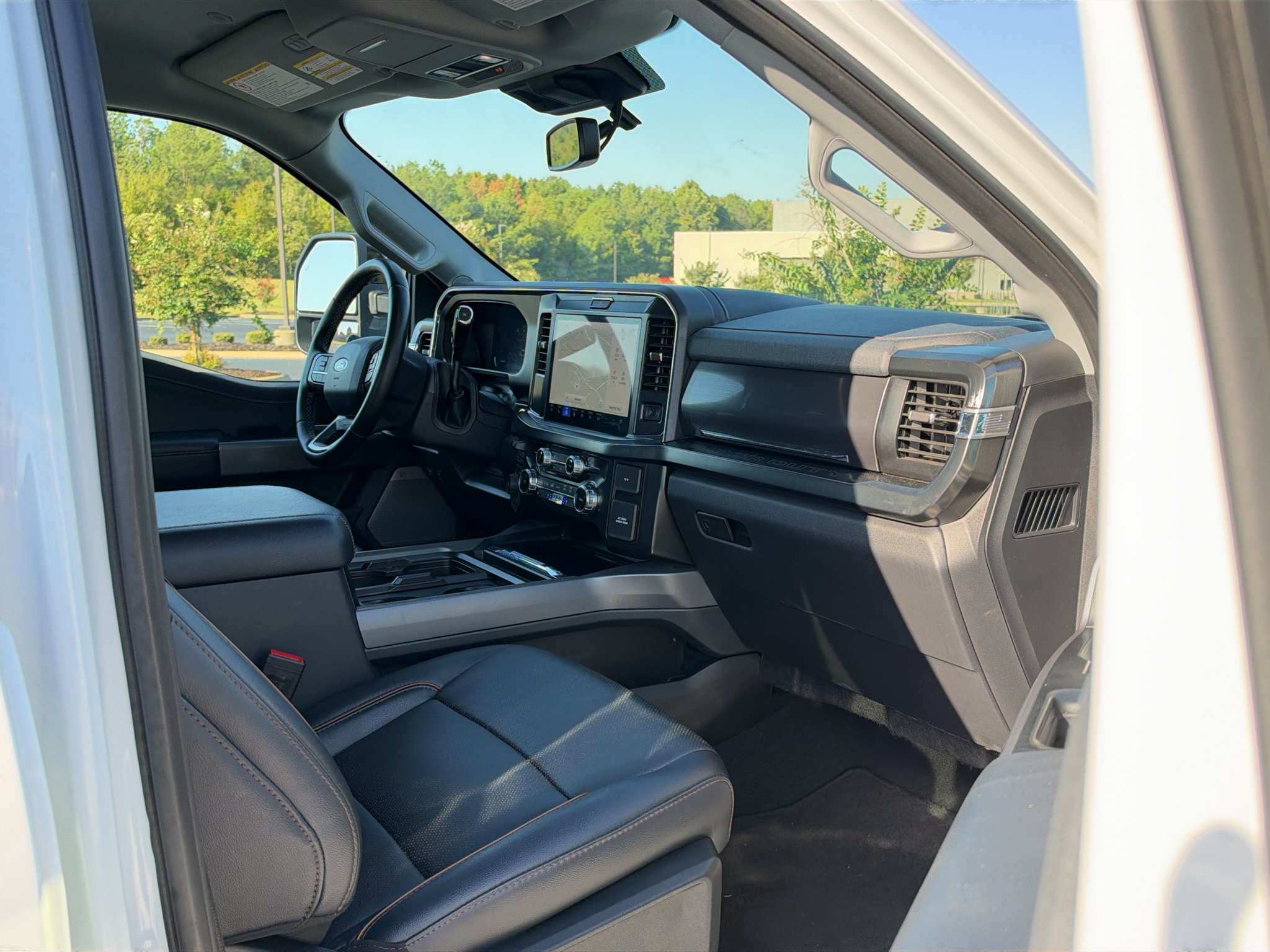 Used 2026 Ford F250 Lariat AWD/4WD image 15