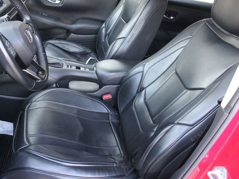 Used 2025 Honda HR-V EX-L image 10