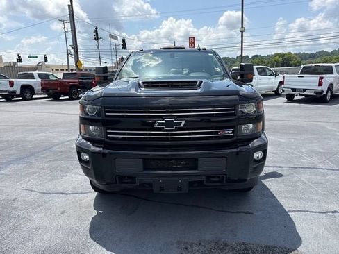 Used 2019 Chevrolet Silverado 2500 LTZ w/ Duramax Plus Package AWD/4WD image 8
