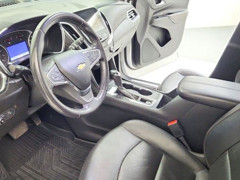 Used 2019 Chevrolet Equinox Premier AWD/4WD image 13