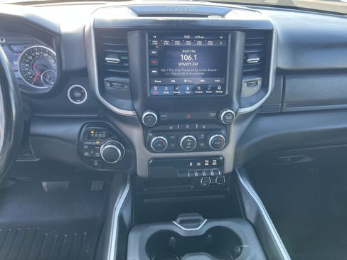 Used 2020 RAM 1500 Big Horn AWD/4WD image 13