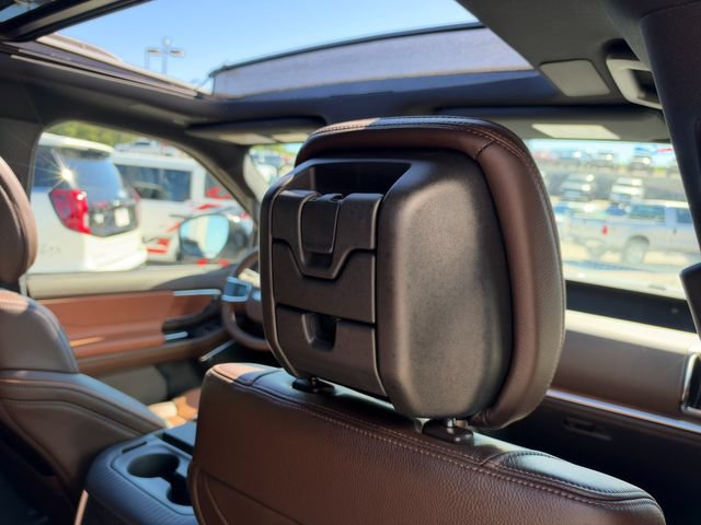 Used 2026 Ford Expedition King Ranch AWD/4WD image 16