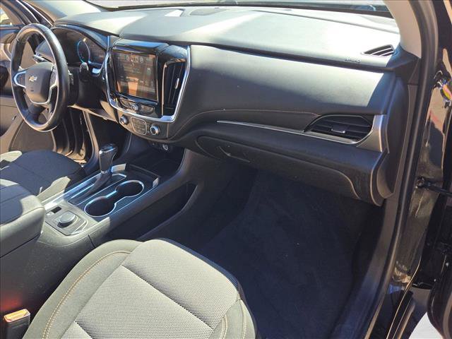 Used 2018 Chevrolet Traverse LT FWD image 21