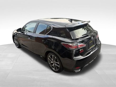 Used 2016 Lexus CT 200h FWD image 29