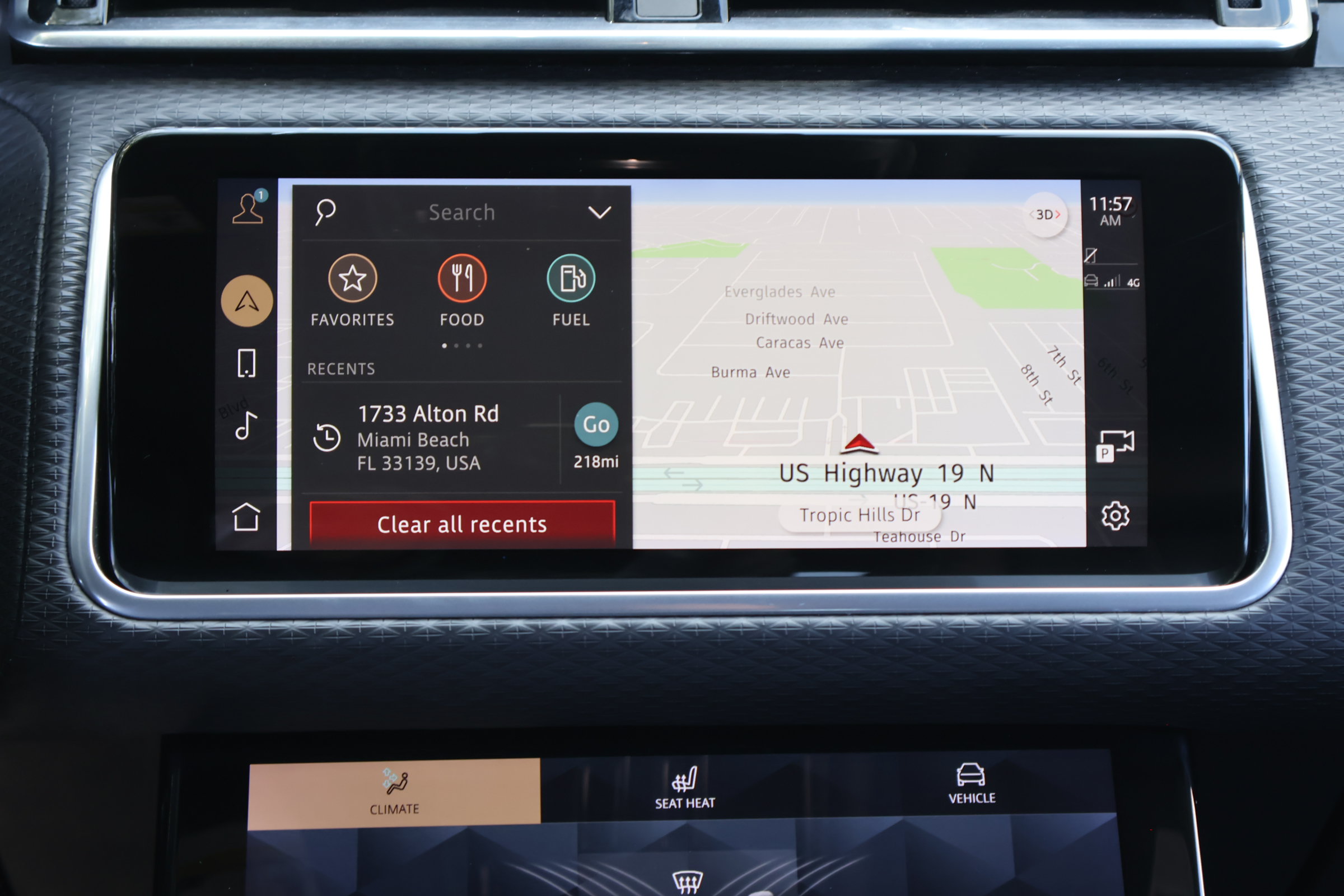 Used 2023 Land Rover Range Rover Velar S AWD/4WD image 3