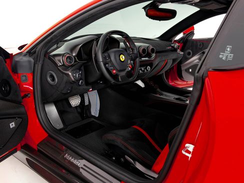 Used 2017 Ferrari F12tdf image 14