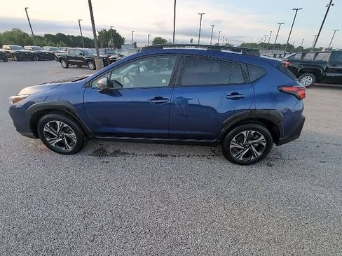 Used 2025 Subaru Crosstrek 2.5i Premium AWD/4WD image 12