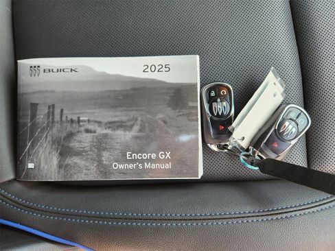 Used 2025 Buick Encore GX Sport Touring w/ Experience Buick Package image 44