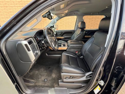 Used 2017 Chevrolet Silverado 1500 LTZ w/ Sport Package image 12